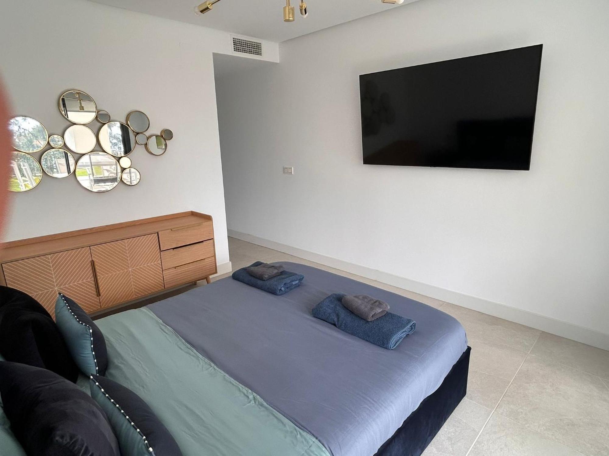 Apartamento Modern Garden By Cabopino Golf