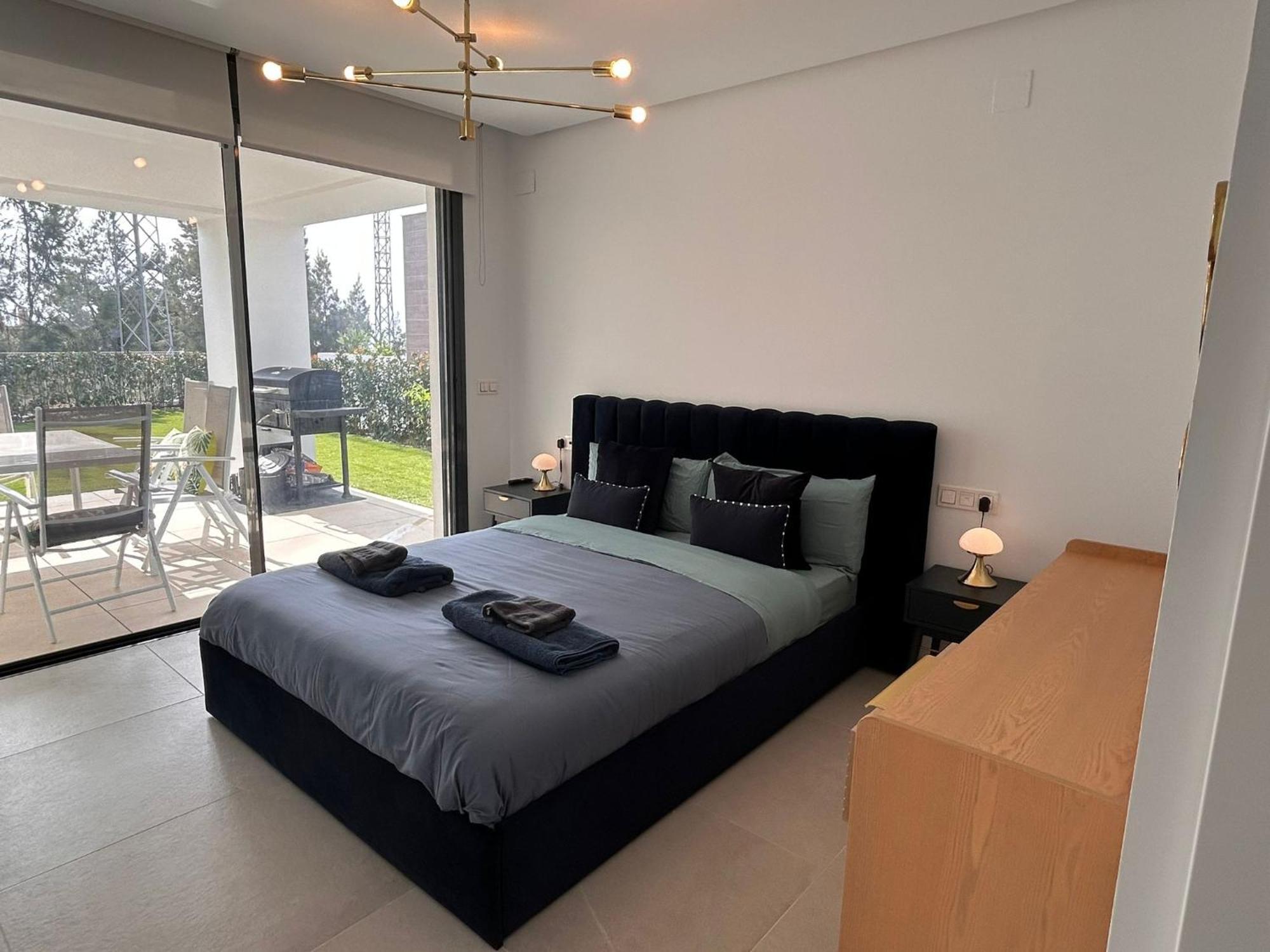 Apartamento Modern Garden By Cabopino Golf *